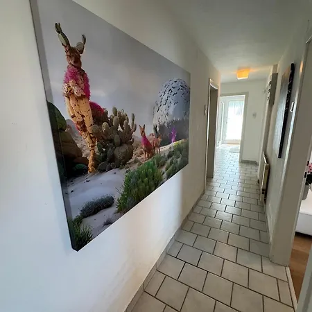 아파트 Panorama-retreat Am Waldrand Nahe Seen Und Bergen *